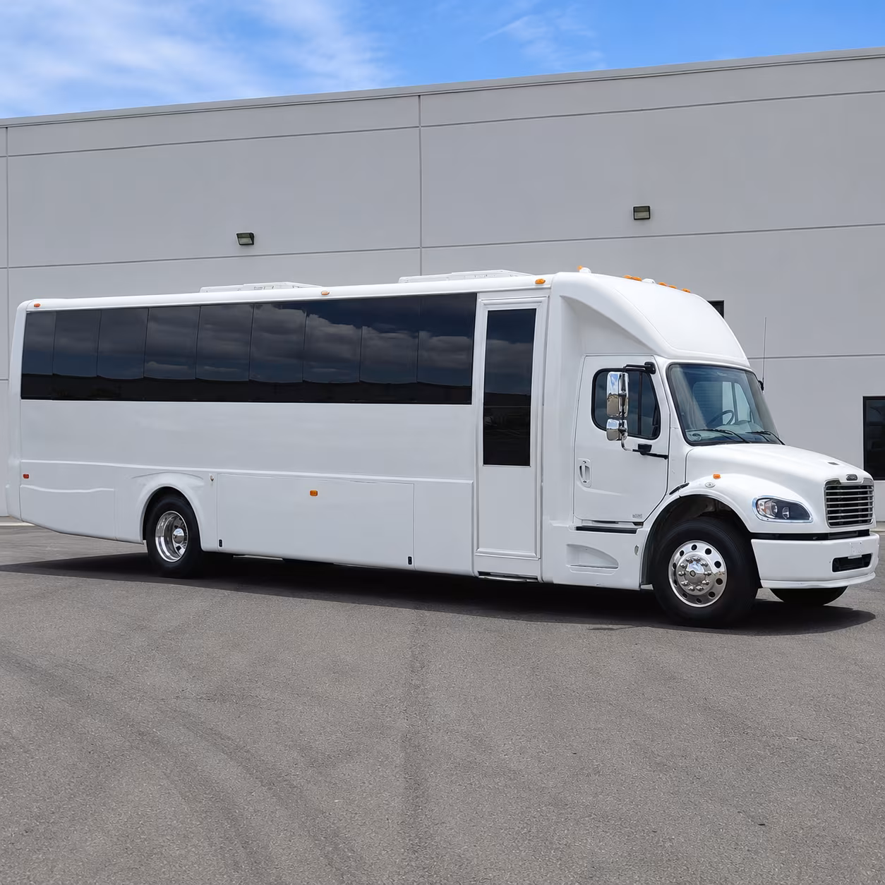 25 Passenger Party Bus