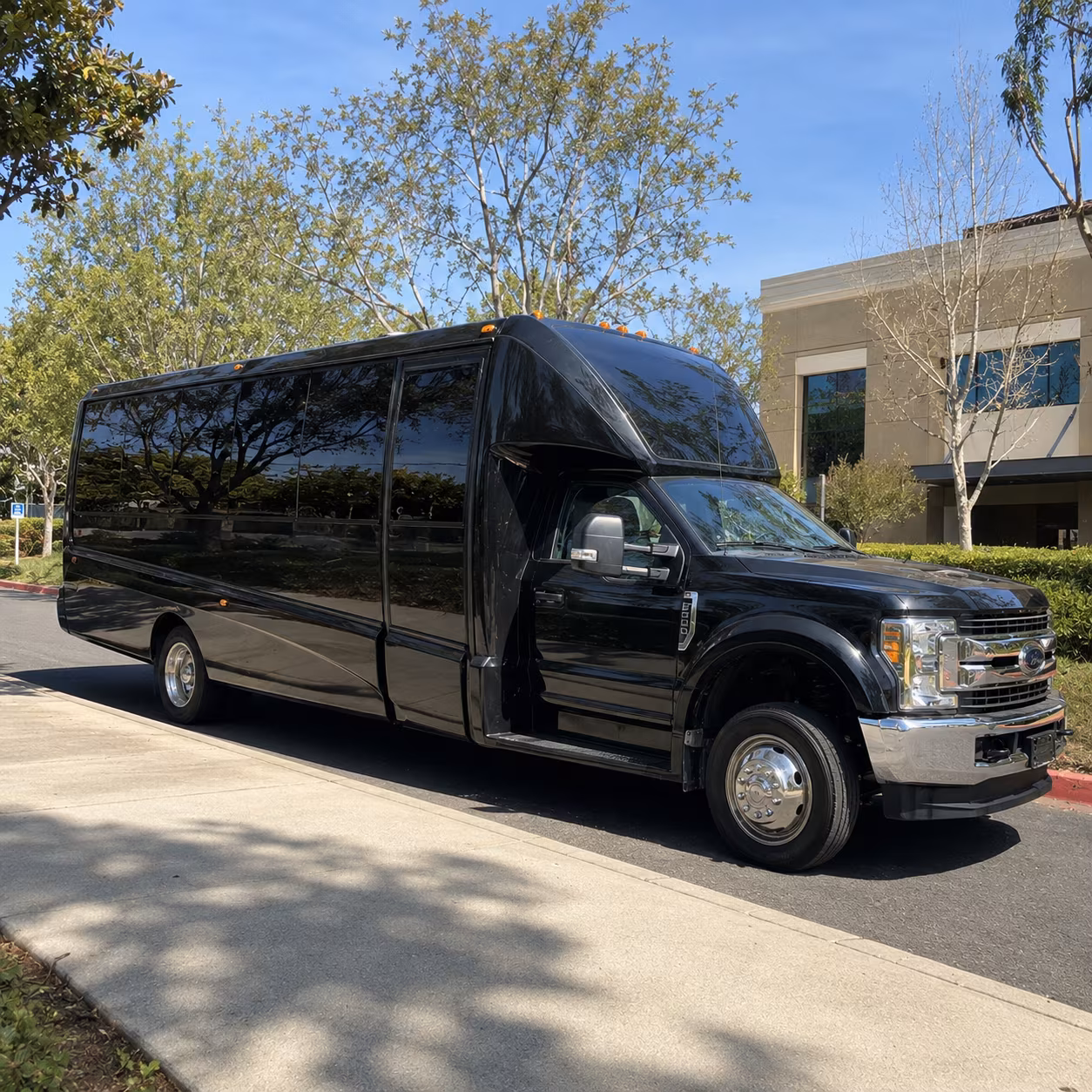 Syracuse Birthday, Sweet 16, & Quinceañera Transportation party bus interior