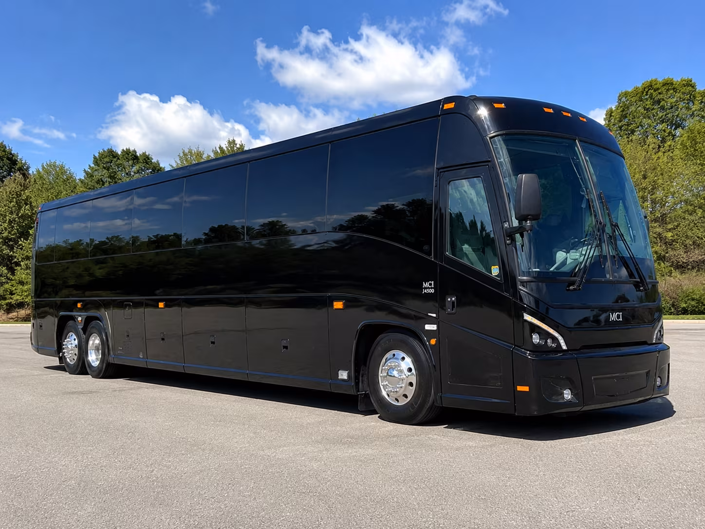 Syracuse Corporate Transportation party bus exterior